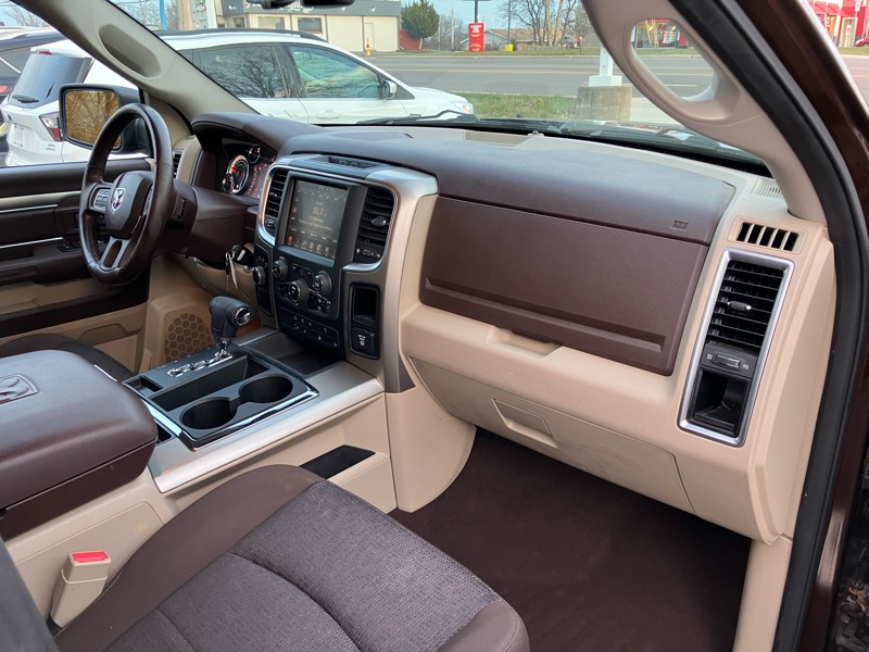 RAM 1500 Big Horn Quad Cab 4WD 2013