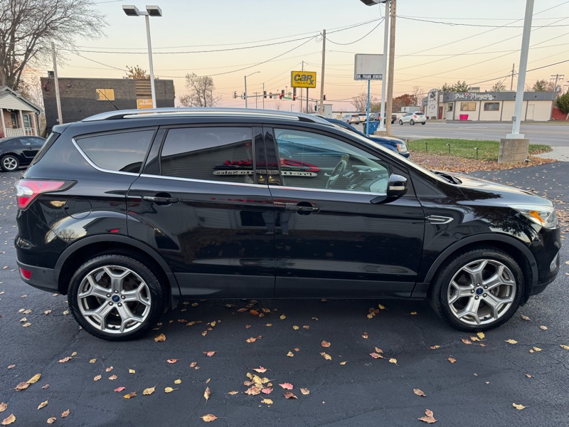 Ford Escape Titanium FWD 2017