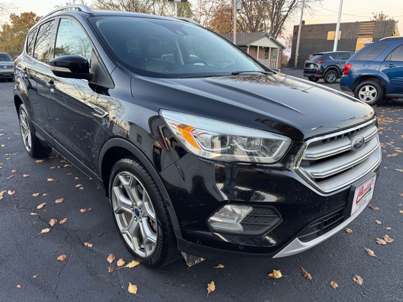 Ford Escape Titanium FWD 2017