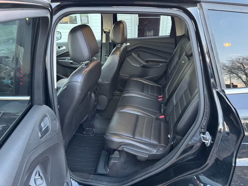 Ford Escape Titanium FWD 2017