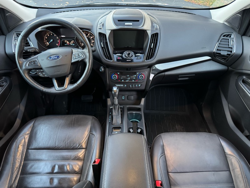 Ford Escape Titanium FWD 2017