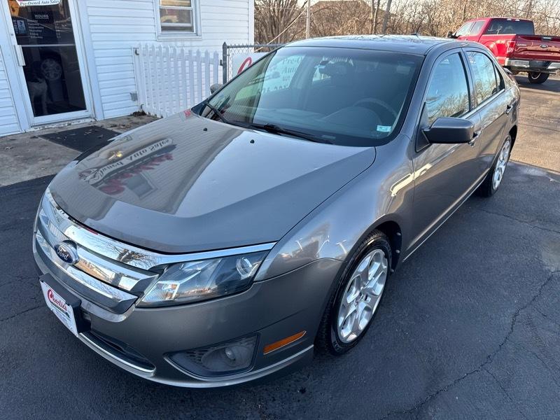Ford Fusion SE 2010