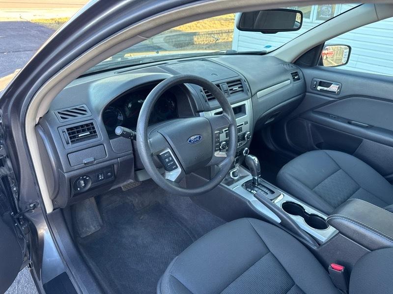 Ford Fusion SE 2010