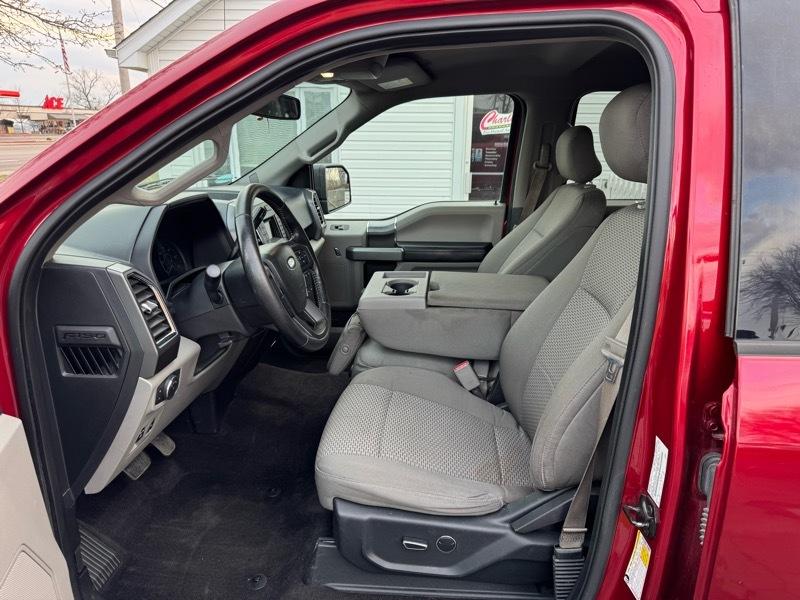 Ford F-150 Lariat SuperCrew 5.5-ft. Bed 4WD 2016