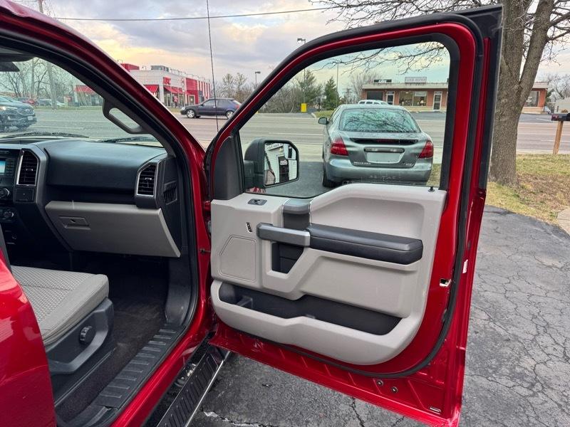 Ford F-150 Lariat SuperCrew 5.5-ft. Bed 4WD 2016