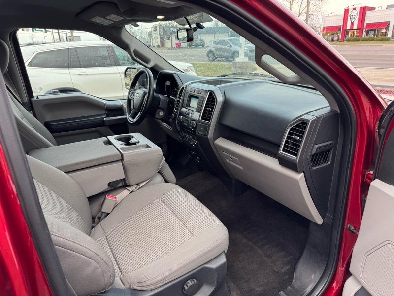 Ford F-150 Lariat SuperCrew 5.5-ft. Bed 4WD 2016