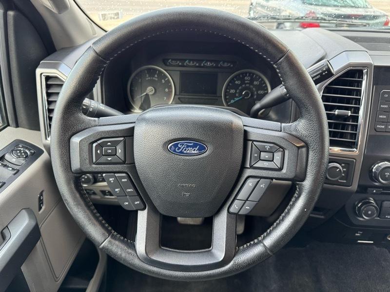 Ford F-150 Lariat SuperCrew 5.5-ft. Bed 4WD 2016