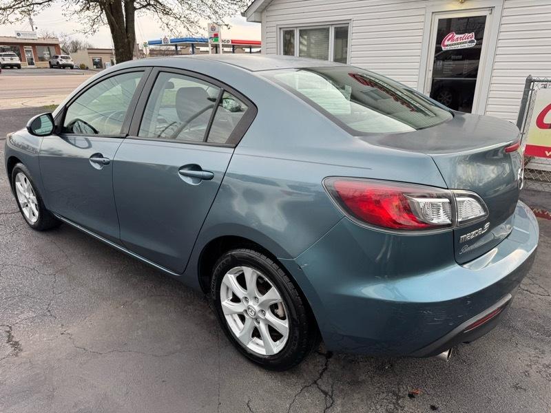 Mazda MAZDA3 i Touring 4-door 2010