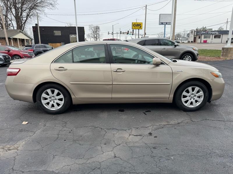 Toyota Camry Hybrid XLE 2009