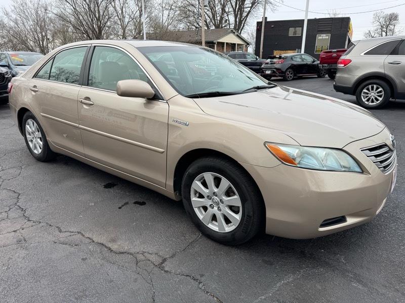 Toyota Camry Hybrid XLE 2009
