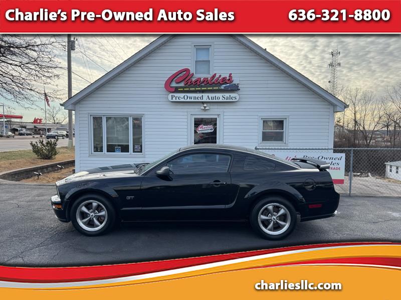 2006 Ford Mustang GT Deluxe Coupe