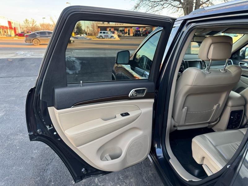 Jeep Grand Cherokee Limited 4WD 2015