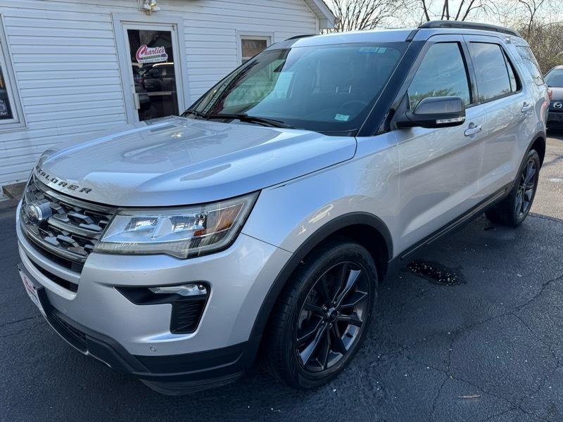 Ford Explorer XLT 4WD 2018