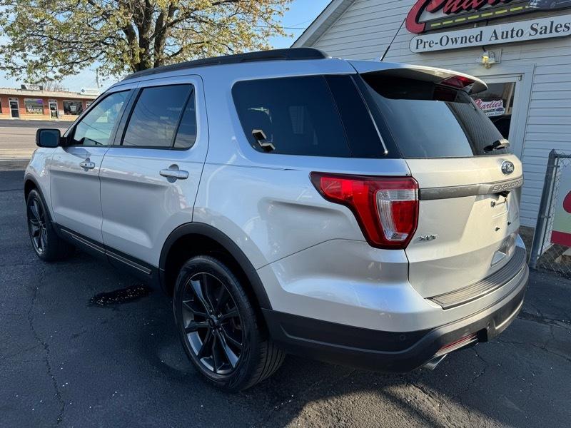 Ford Explorer XLT 4WD 2018