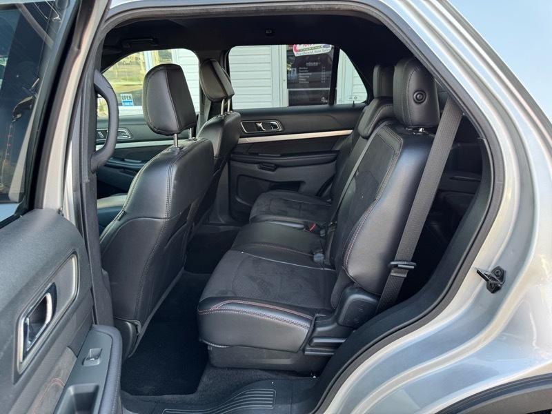 Ford Explorer XLT 4WD 2018