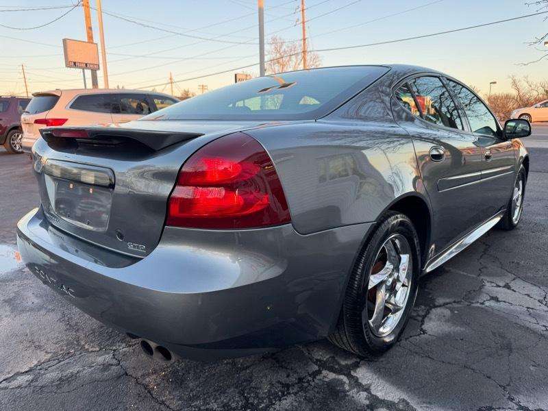 Pontiac Grand Prix GTP 2004