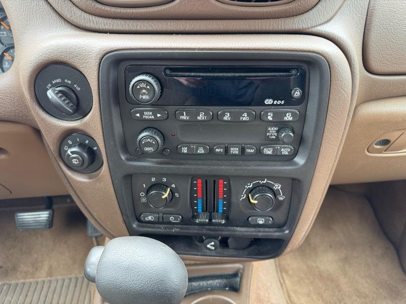 Chevrolet TrailBlazer LS 4WD 2003