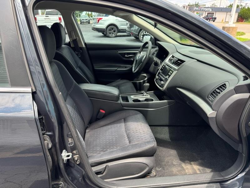 Nissan Altima 2.5 SV 2017