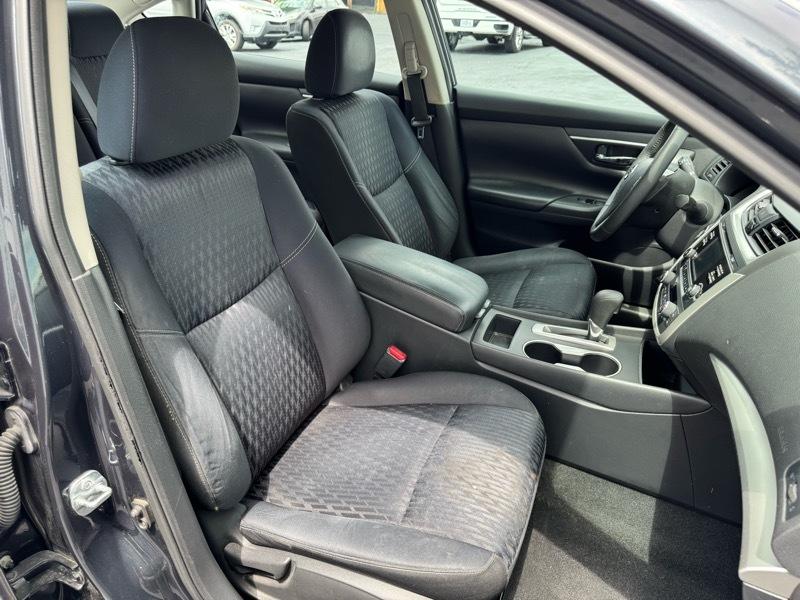 Nissan Altima 2.5 SV 2017
