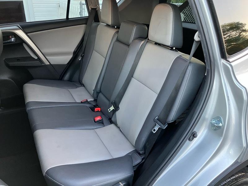 Toyota RAV4 Limited FWD 2015