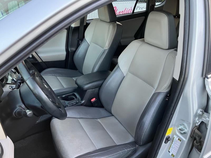 Toyota RAV4 Limited FWD 2015