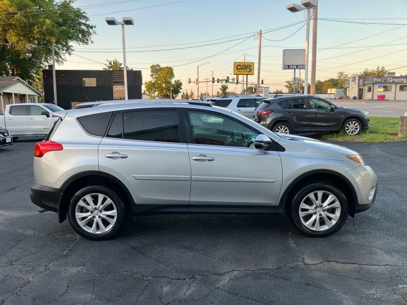 Toyota RAV4 Limited FWD 2015