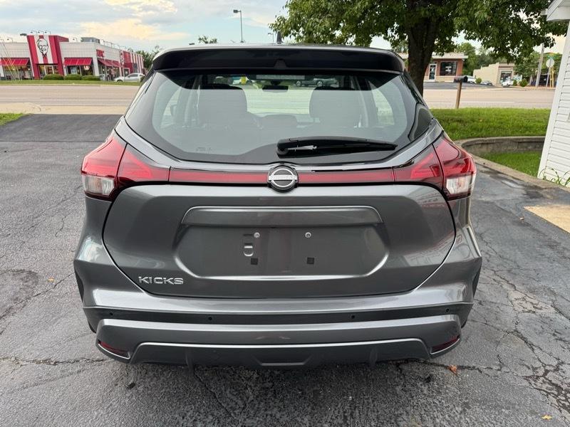Nissan Kicks S 2022