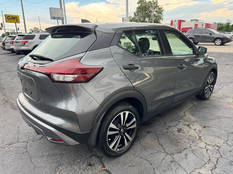 Nissan Kicks S 2022