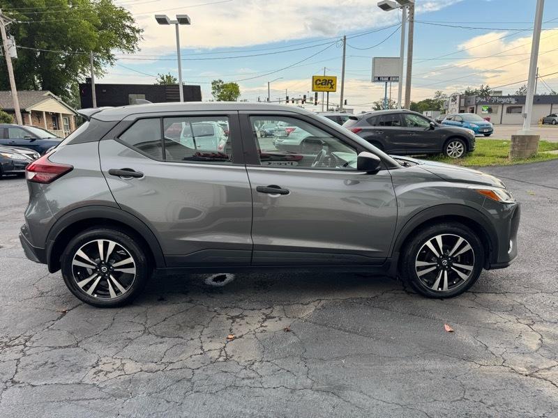 Nissan Kicks S 2022