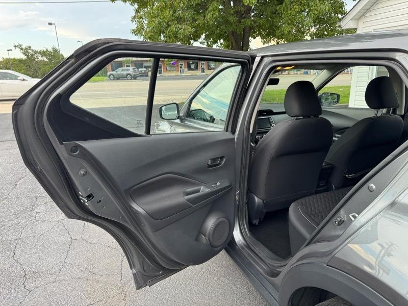 Nissan Kicks S 2022