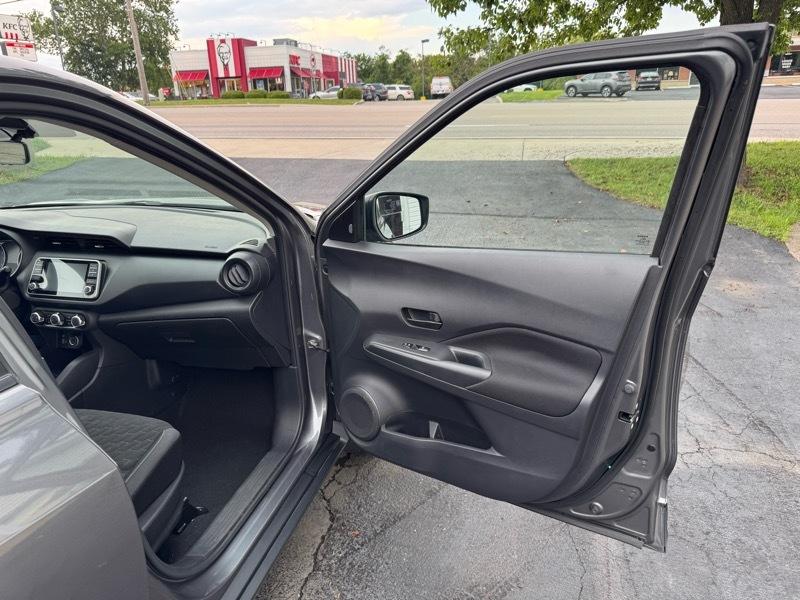 Nissan Kicks S 2022