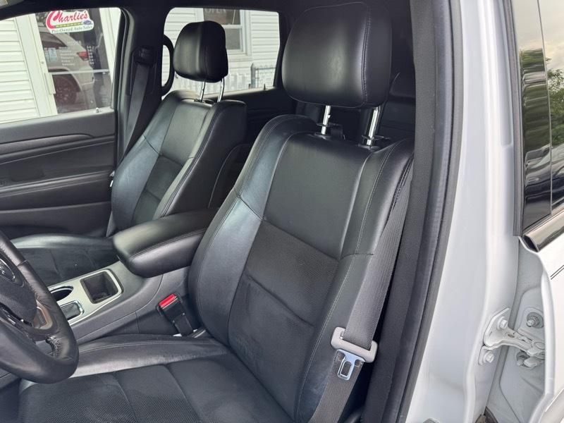 Jeep Grand Cherokee  2017