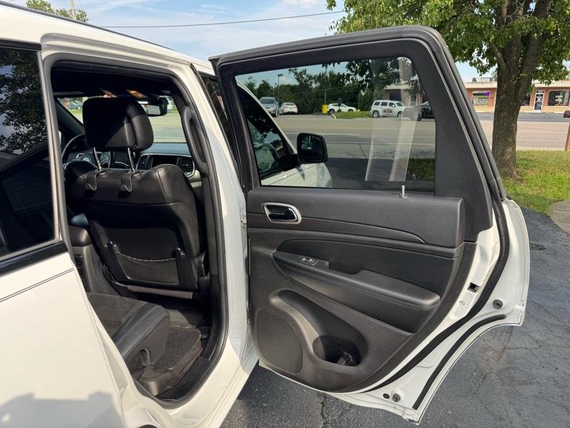 Jeep Grand Cherokee  2017