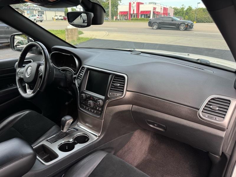 Jeep Grand Cherokee  2017