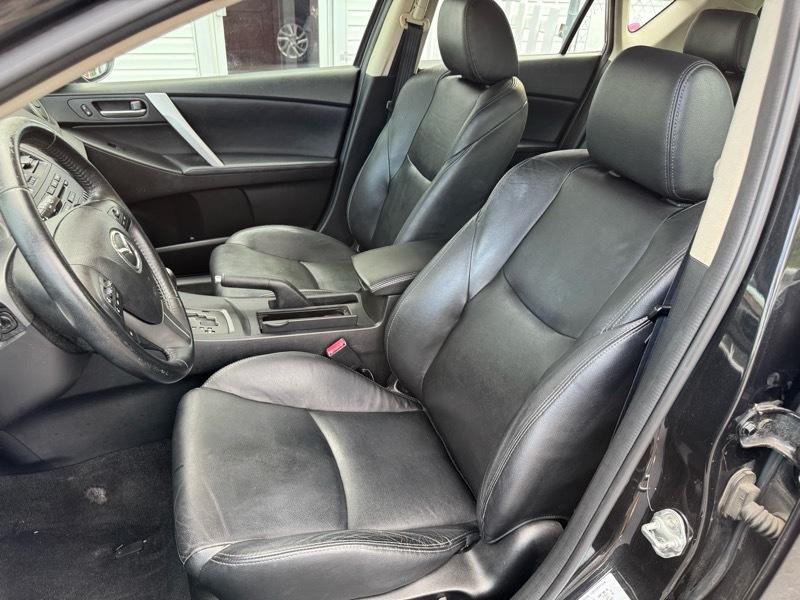 Mazda MAZDA3 I Grand Touring 5-Door 2012