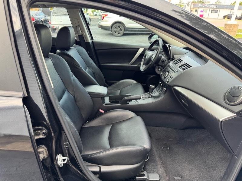 Mazda MAZDA3 I Grand Touring 5-Door 2012