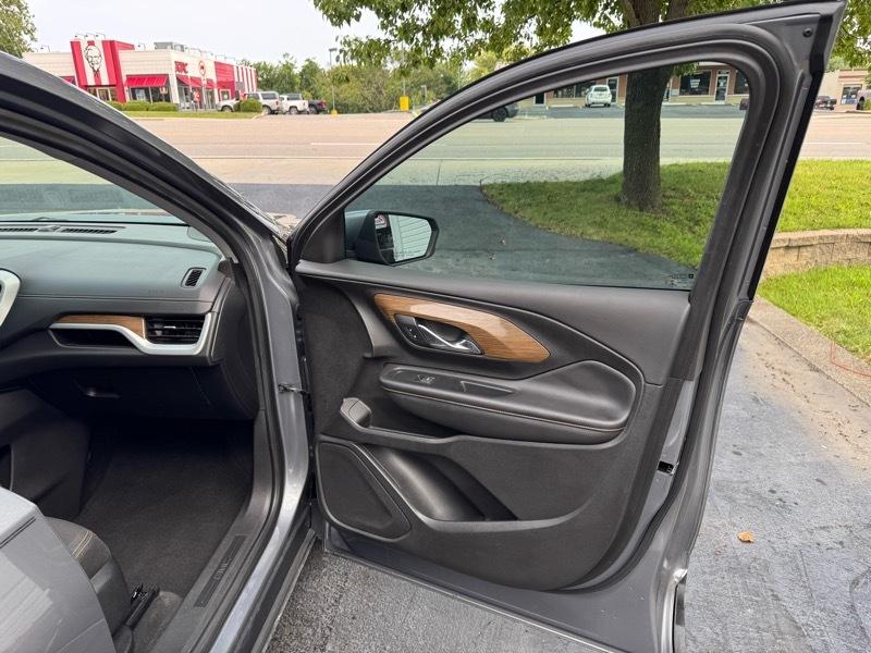 GMC Terrain SLE 2019