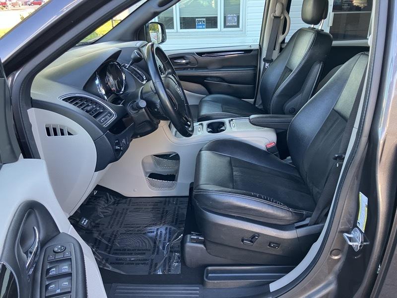 Dodge Grand Caravan SXT 2019