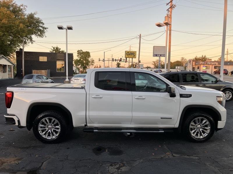 GMC Sierra 1500 Limited Elevation Crew Cab 4WD 2022