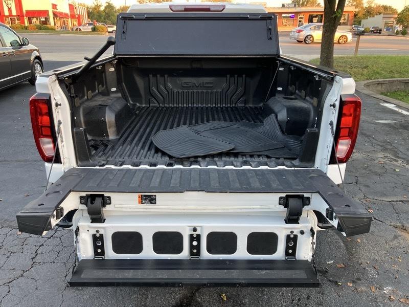 GMC Sierra 1500 Limited Elevation Crew Cab 4WD 2022