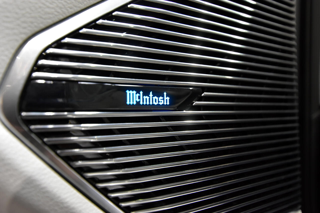 Jeep Grand Cherokee 4xe Overland 4x4 2022 Jeep Grand Cherokee 4xe Overland 4x4 2022