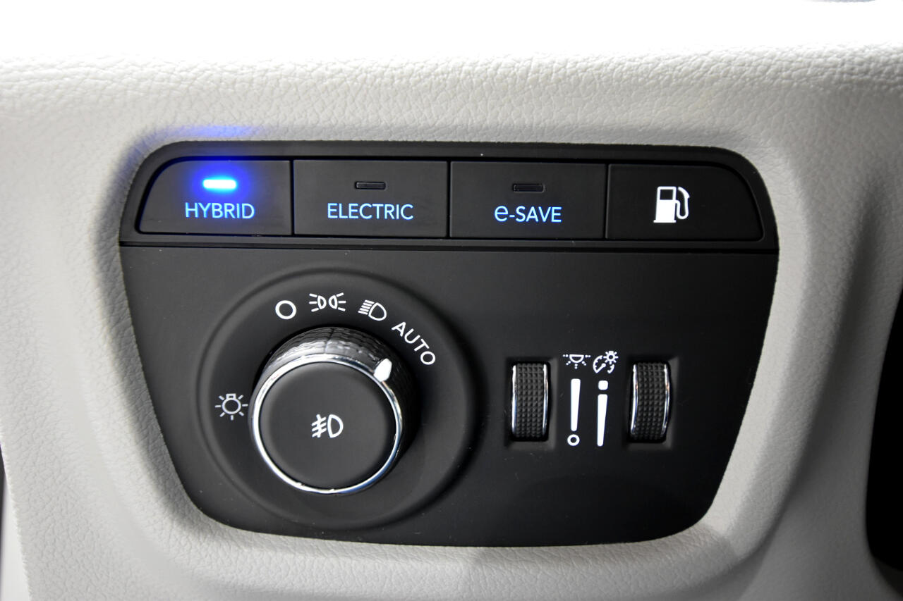 Jeep Grand Cherokee 4xe Overland 4x4 2022 Jeep Grand Cherokee 4xe Overland 4x4 2022