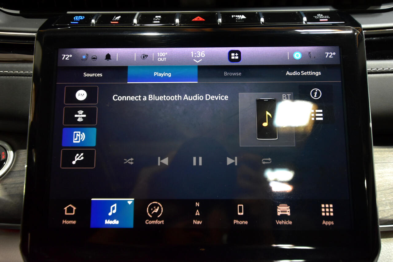 Jeep Grand Cherokee 4xe Overland 4x4 2022 Jeep Grand Cherokee 4xe Overland 4x4 2022