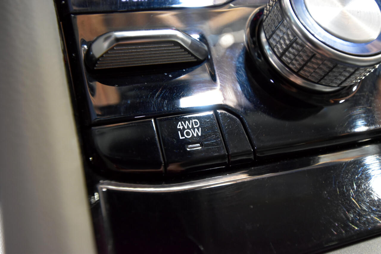 Jeep Grand Cherokee 4xe Overland 4x4 2022 Jeep Grand Cherokee 4xe Overland 4x4 2022