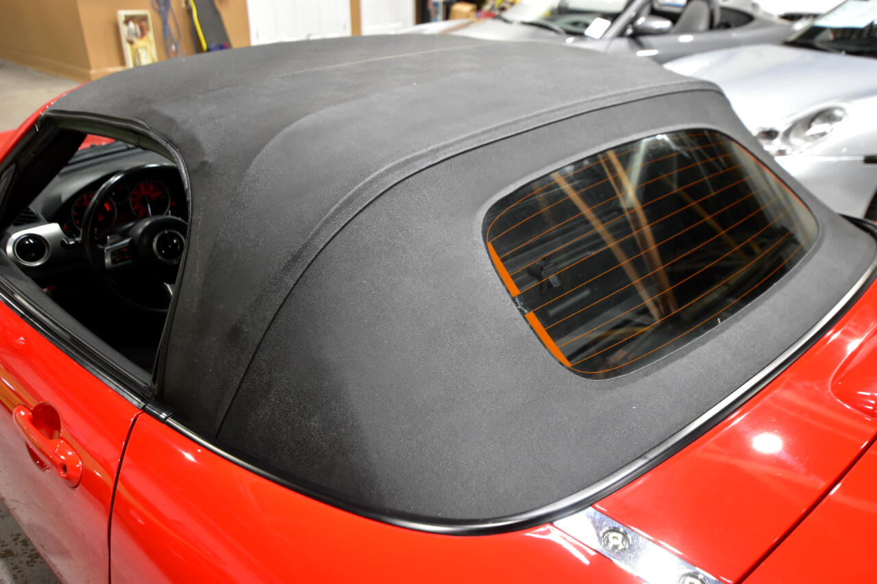 2009 Mazda MX-5 Miata Miata Touring photo 13
