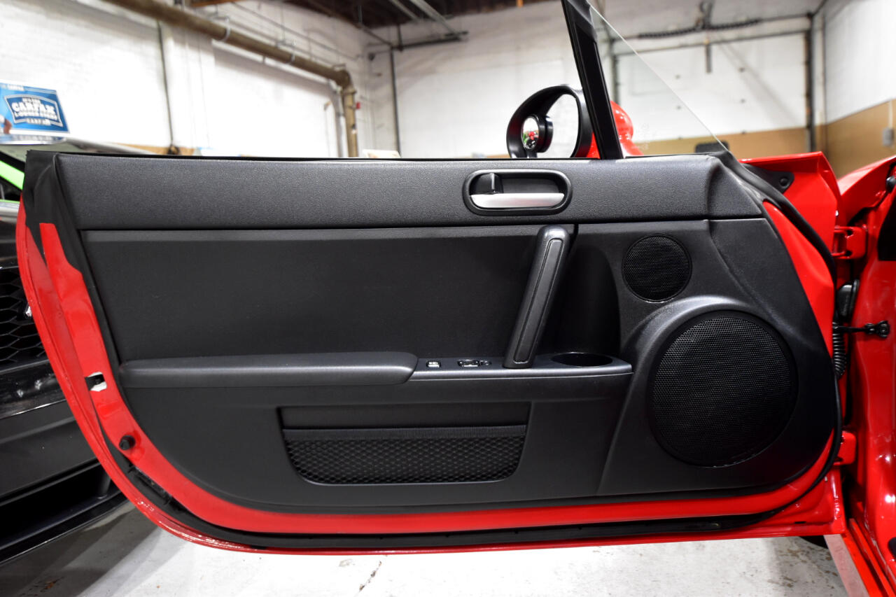 2009 Mazda MX-5 Miata Miata Touring photo 20