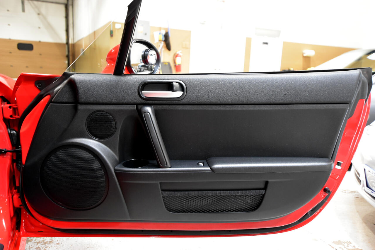 2009 Mazda MX-5 Miata Miata Touring photo 36