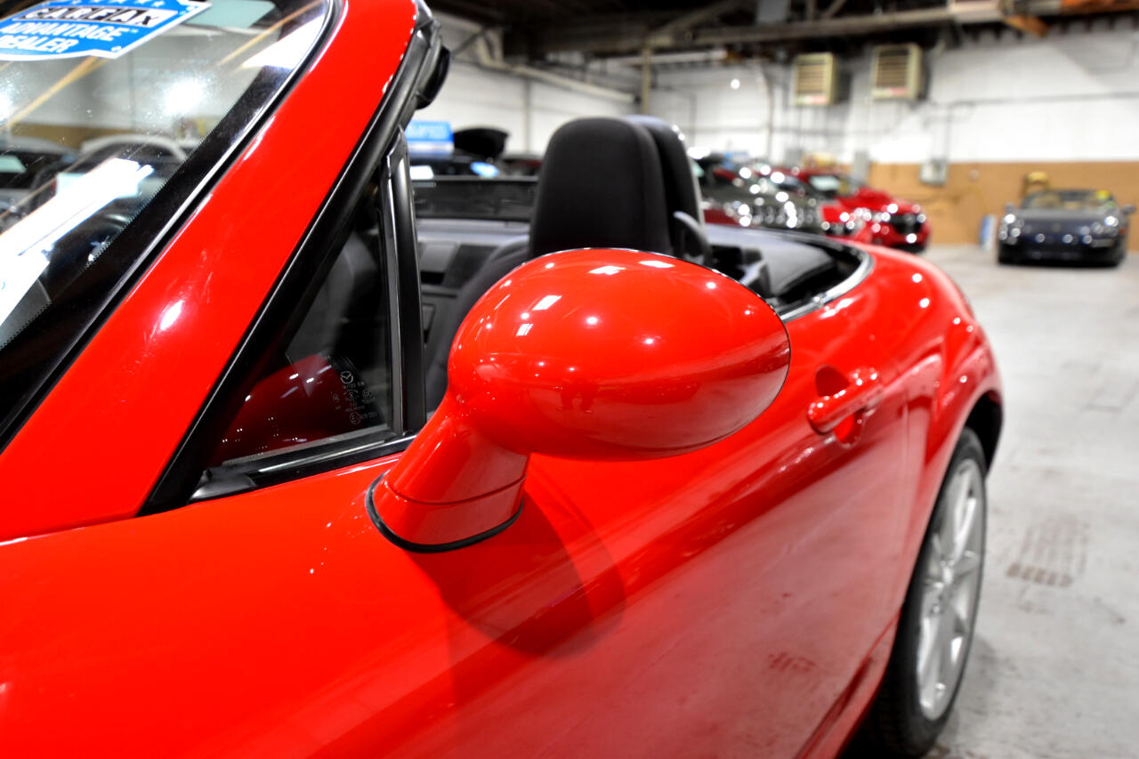 2009 Mazda MX-5 Miata Miata Touring photo 44
