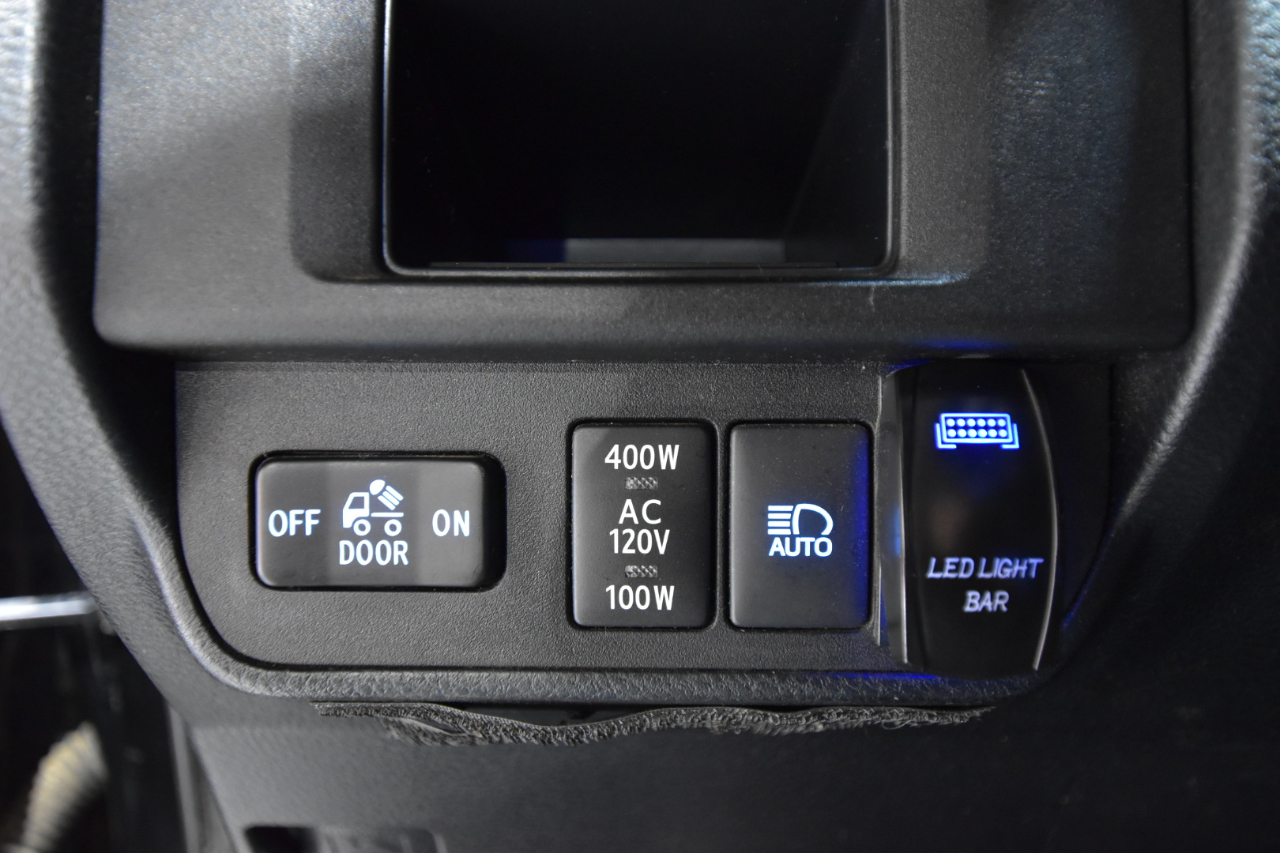 Toyota Tacoma 4WD TRD Off Road Double Cab 5' Bed V6 AT (Natl) 2019 Toyota Tacoma 4WD TRD Off Road Double Cab 5' Bed V6 AT (Natl) 2019