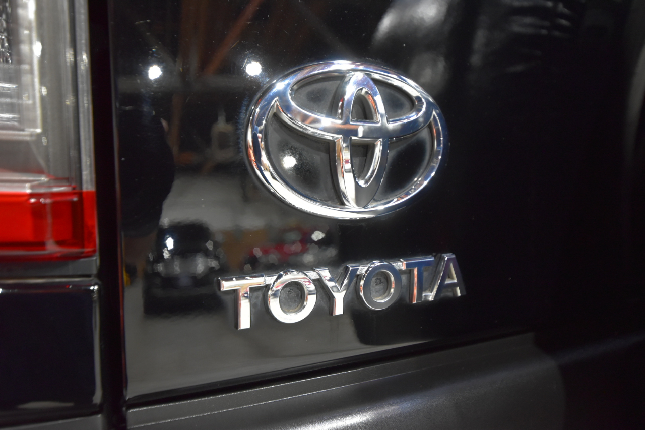 Toyota FJ Cruiser 4WD 4dr Auto (Natl) 2014 Toyota FJ Cruiser 4WD 4dr Auto (Natl) 2014